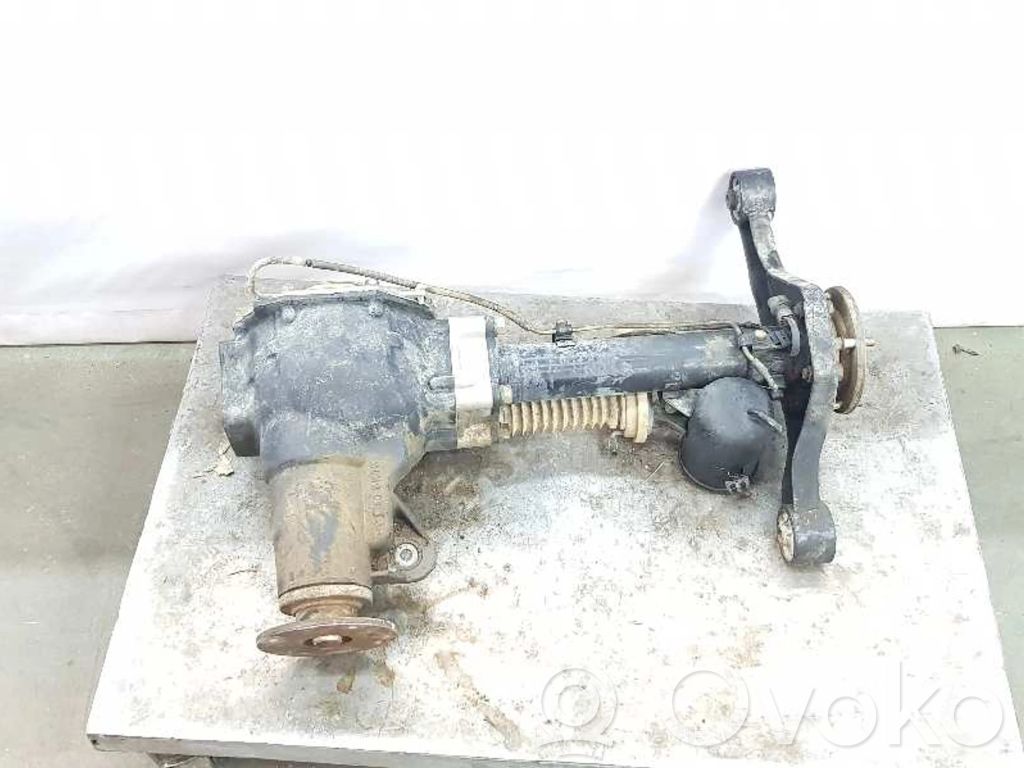 Mitsubishi Montero Front differential 