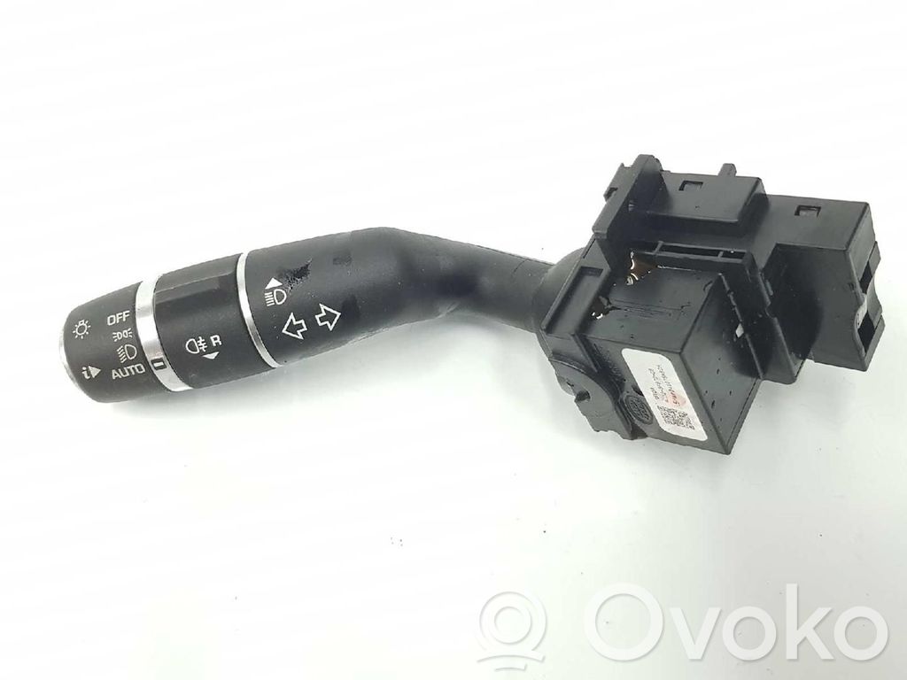 Jaguar XE Leva indicatori 