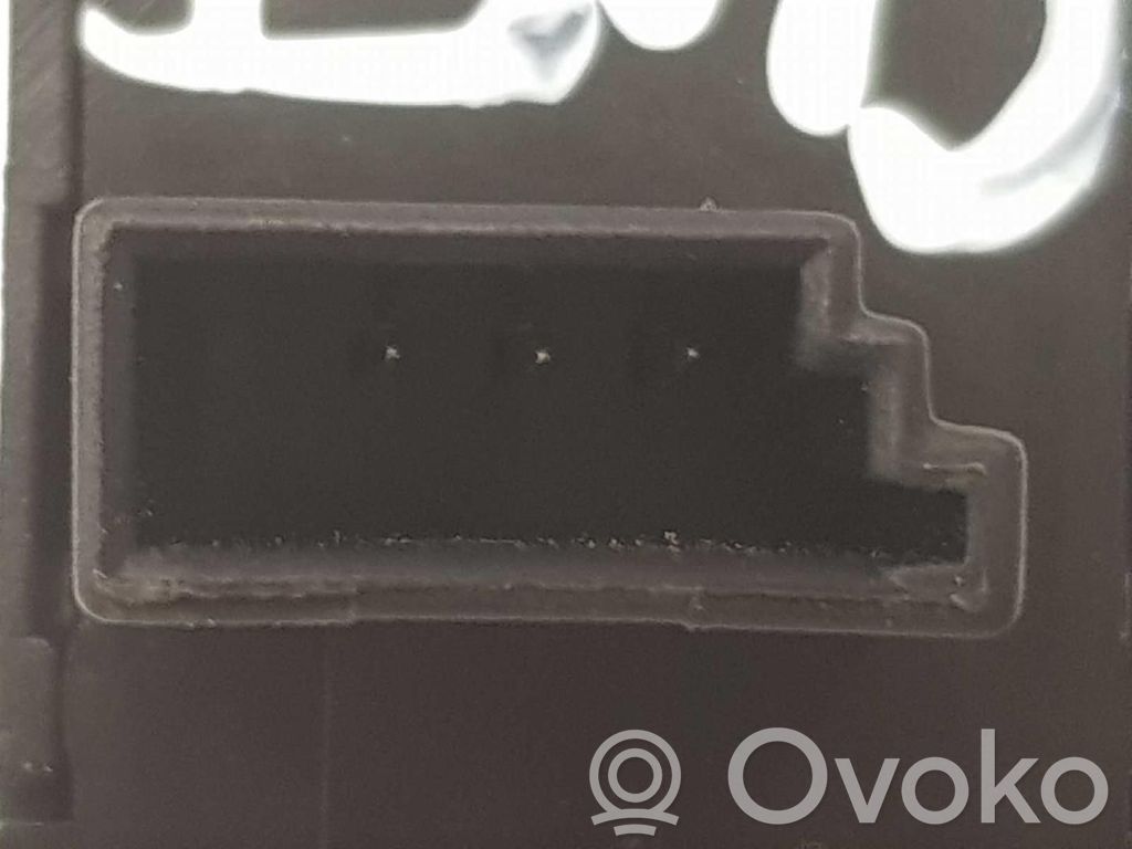 BMW 1 E81 E87 Electric window control switch 