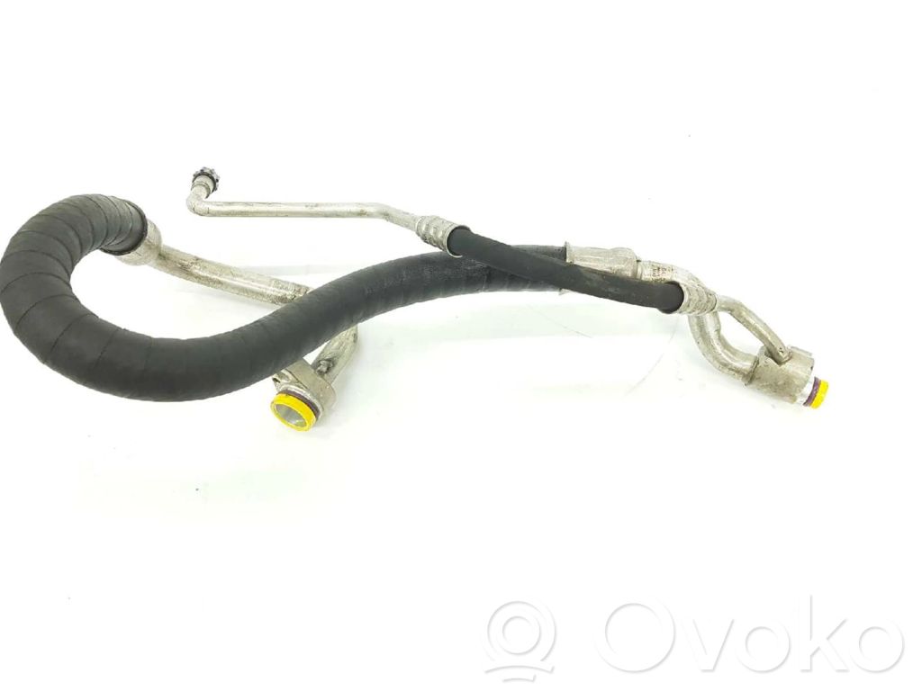 BMW 1 E81 E87 Air conditioning (A/C) pipe/hose 