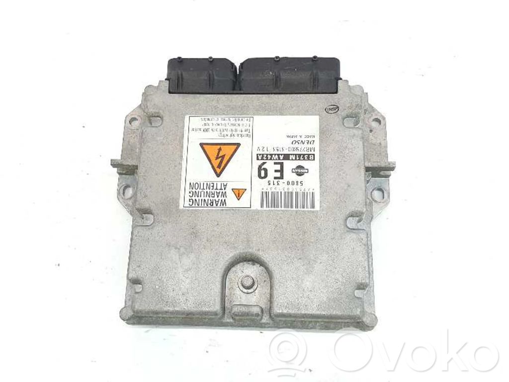 Nissan Primera Engine control unit/module 
