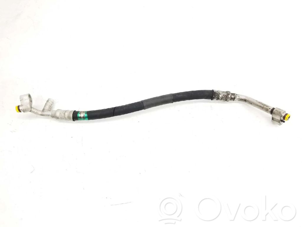 BMW X3 E83 Ilmastointilaitteen putki (A/C) 