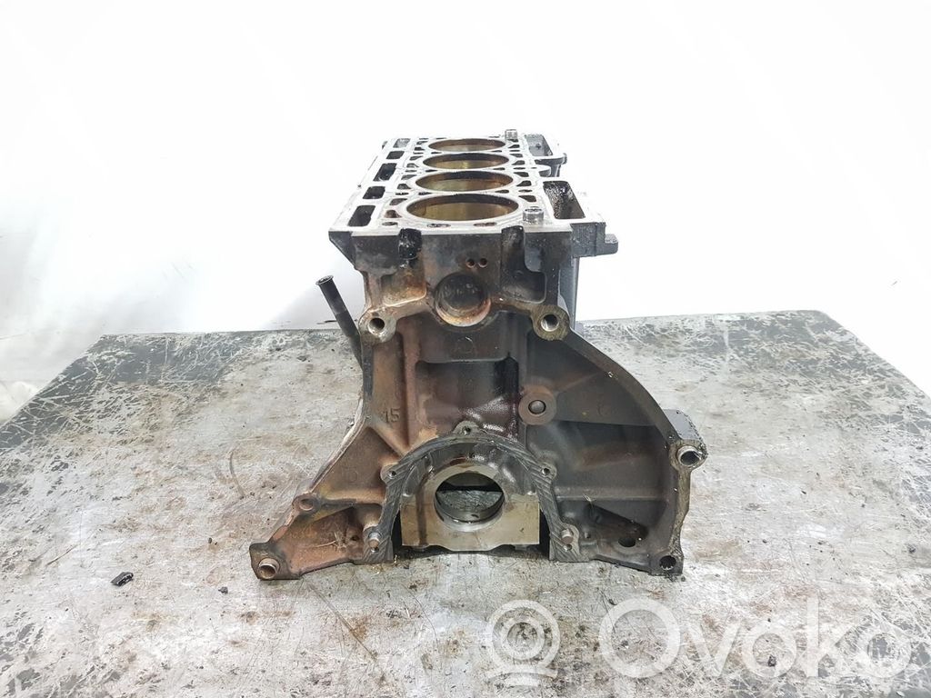 Renault Clio IV Engine block 