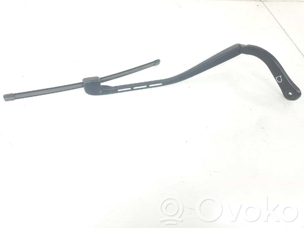 BMW 3 E92 E93 Front wiper blade arm 