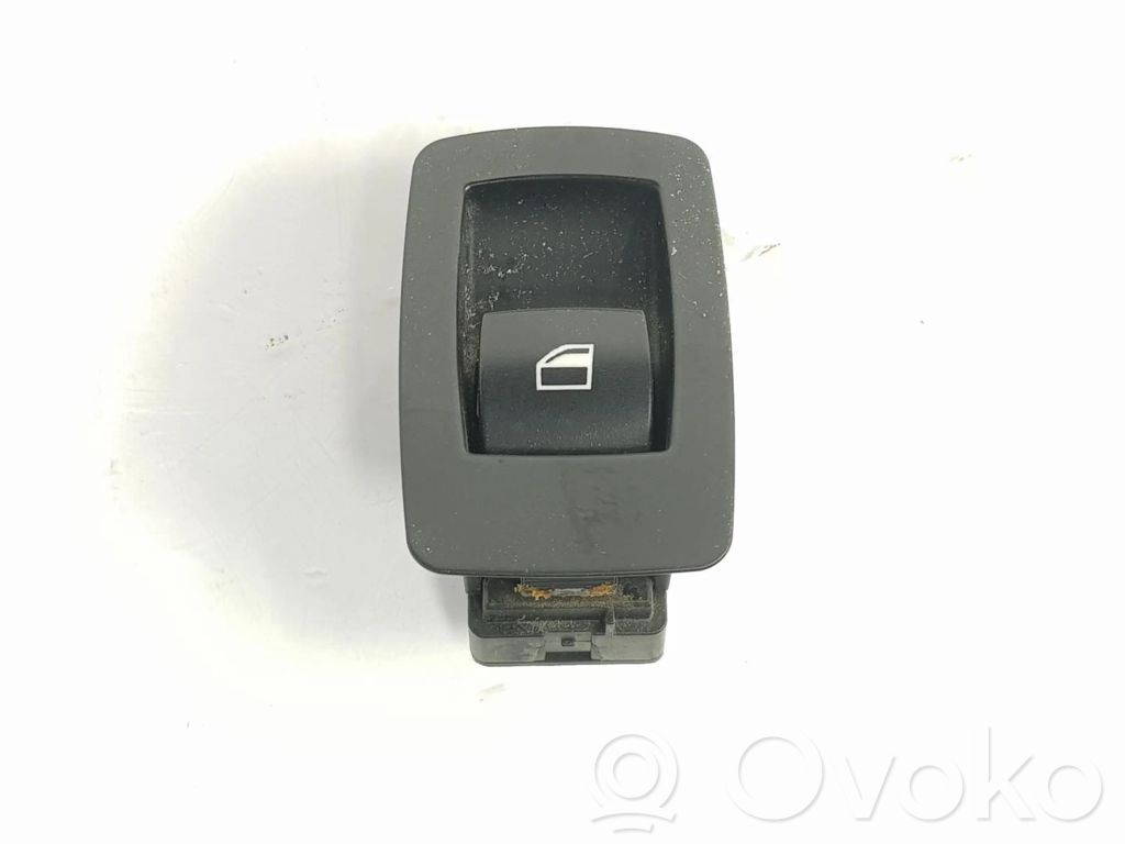 BMW 3 E90 E91 Elektrisko logu slēdzis 