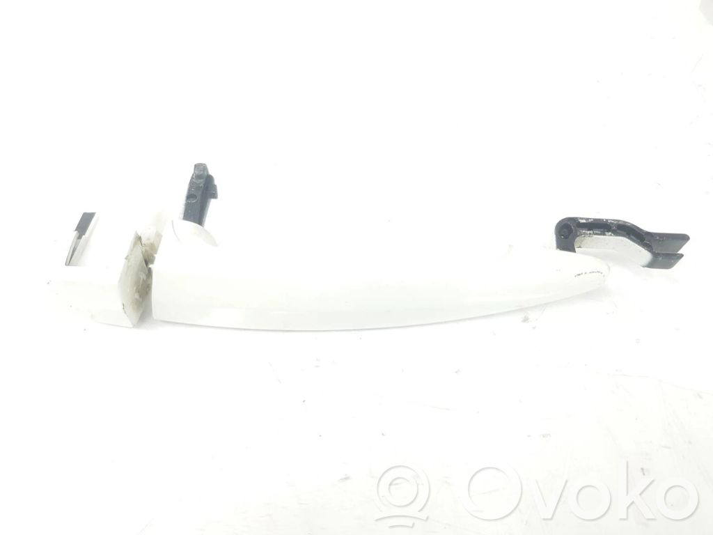 Manecilla externa puerta trasera   7207551,51217207551,COLORBLANCO300