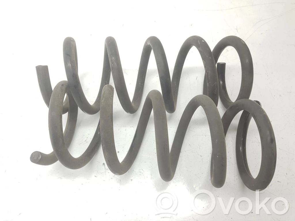 Infiniti FX Muelle espiral trasero 