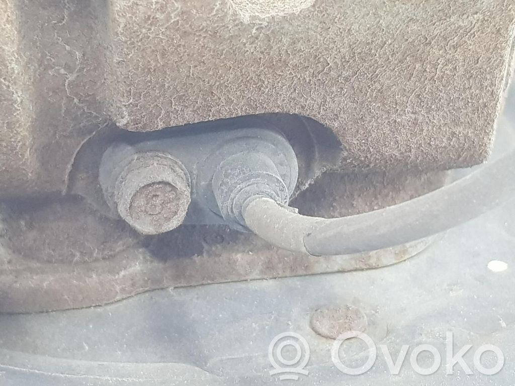 KIA Ceed Aizmugurē riteņa rumbas vārpstas šarnīrs (stupica, capfa) 