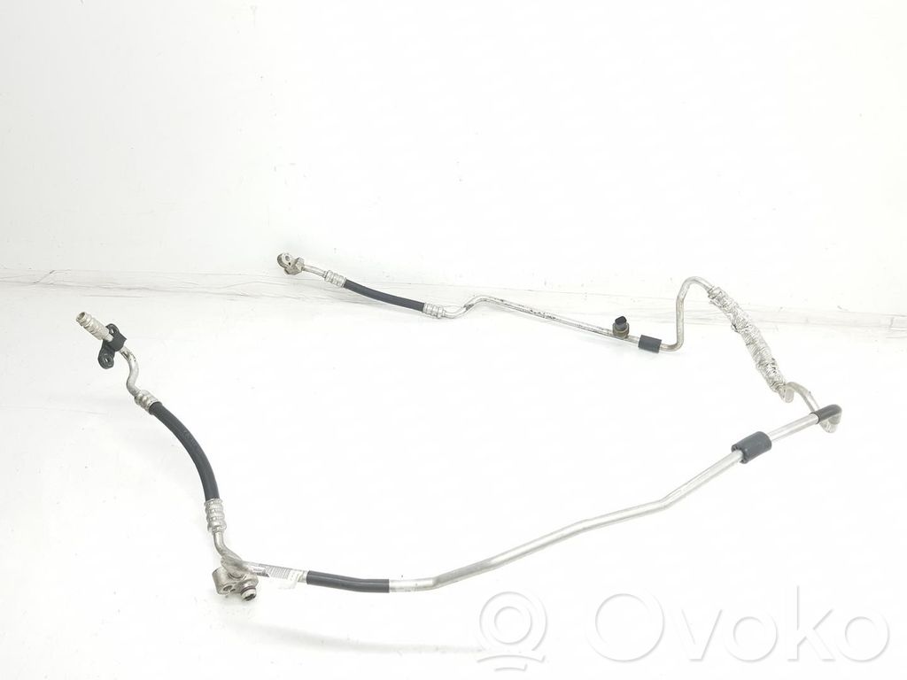 BMW 3 E90 E91 Conductă/furtun aer condiționat (A/C) 