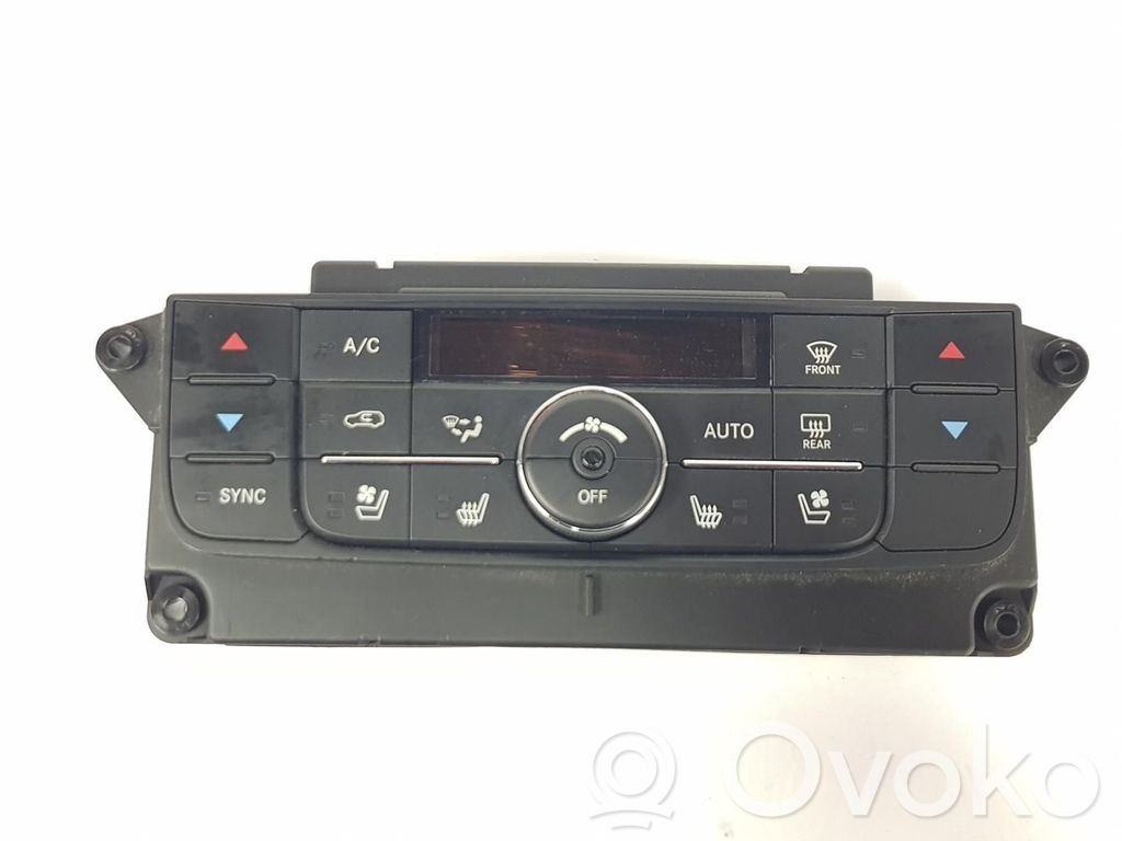 Jeep Grand Cherokee Panel klimatyzacji 