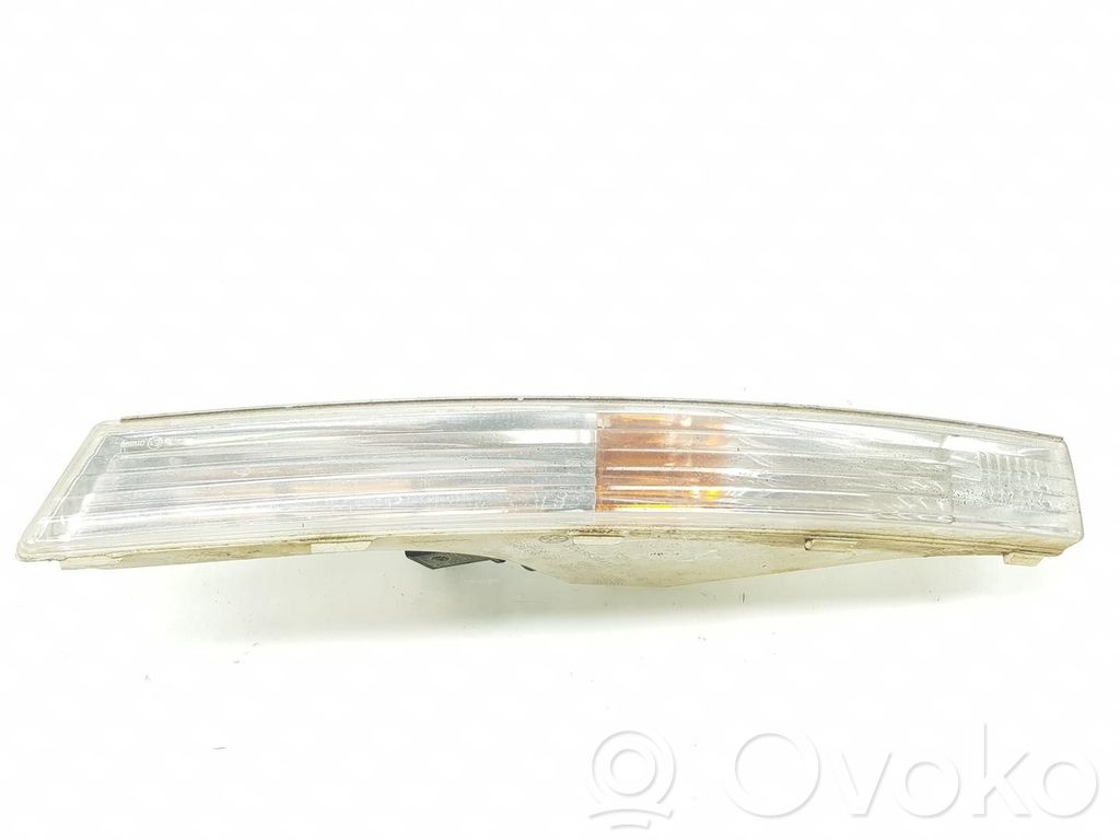 Volkswagen PASSAT B6 Faro/fanale
