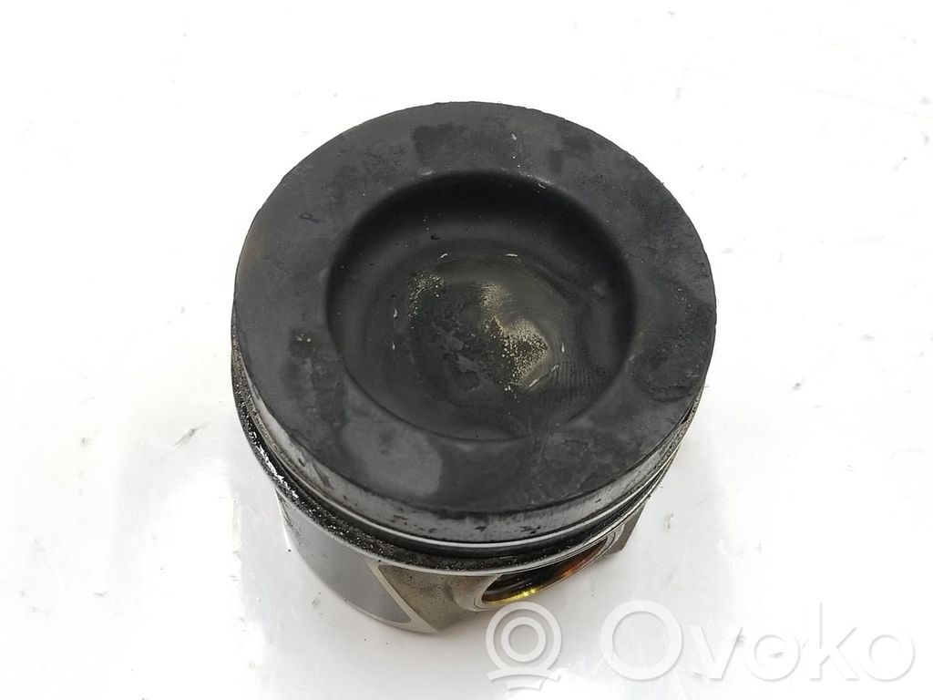 Piston   04L107065A,04L107065A
