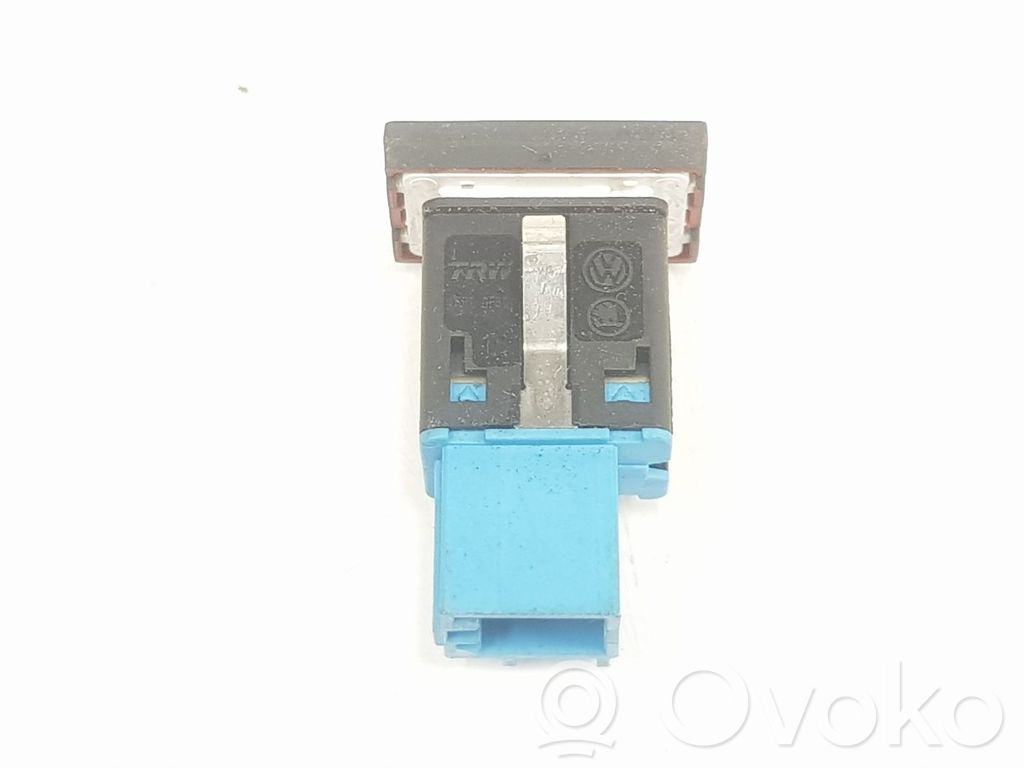 Volkswagen Caddy Hazard light switch 
