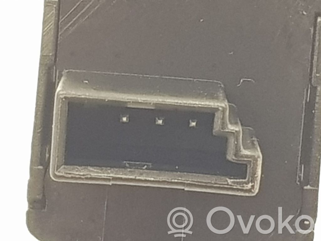 Interruptor del elevalunas eléctrico   61316945874,6945874