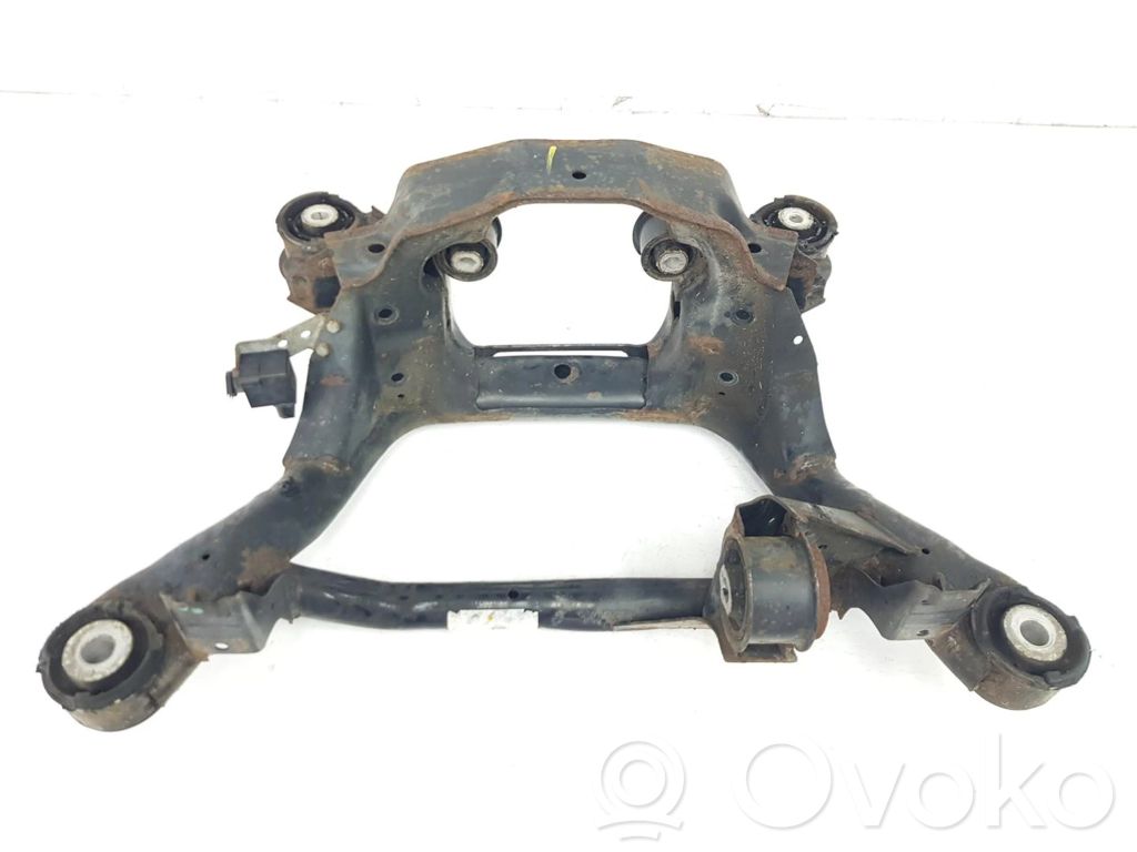 BMW Z4 E85 E86 Galinis tiltas 