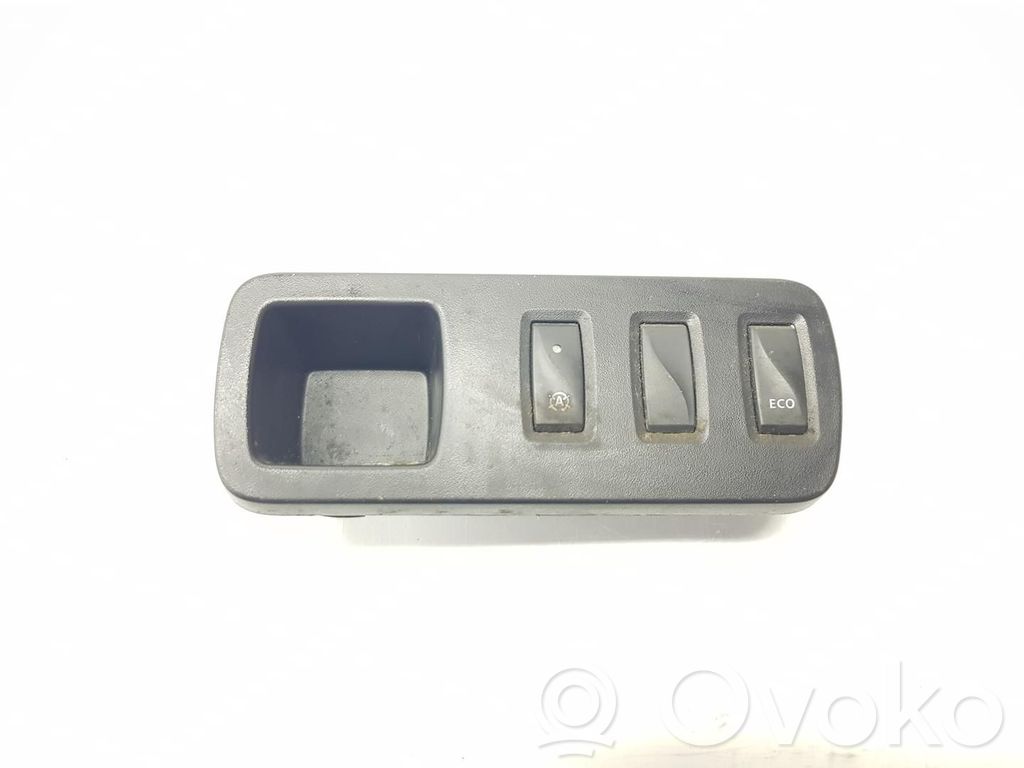 Dacia Dokker Otros interruptores/perillas/selectores 