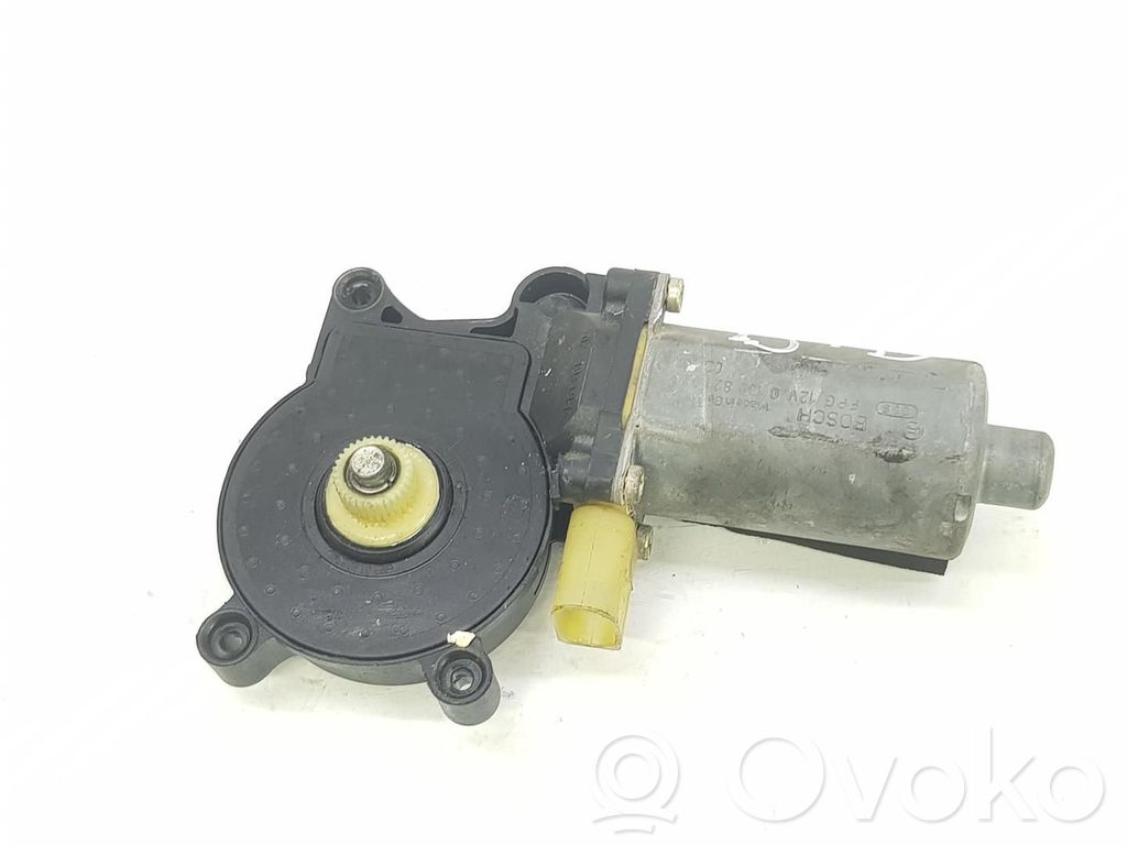 BMW 3 E46 Front door window regulator motor 