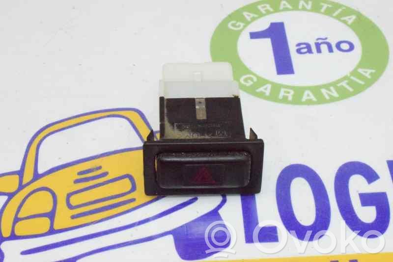 Przycisk świateł awaryjnych   4004687,XM3410E866AA