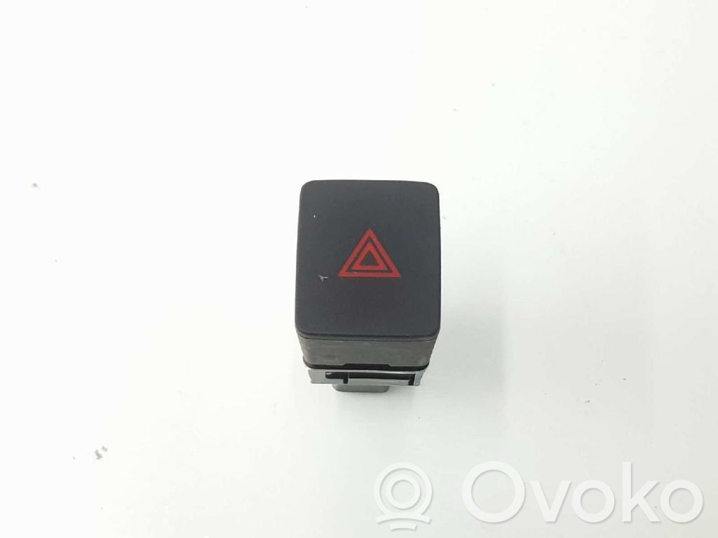 Nissan Note (E11) Other switches/knobs/shifts 