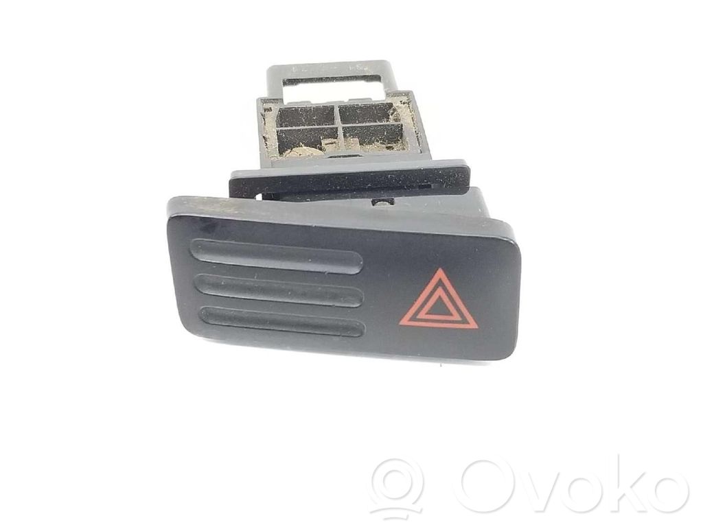 Toyota Land Cruiser (J120) Comutator lumini pericol 