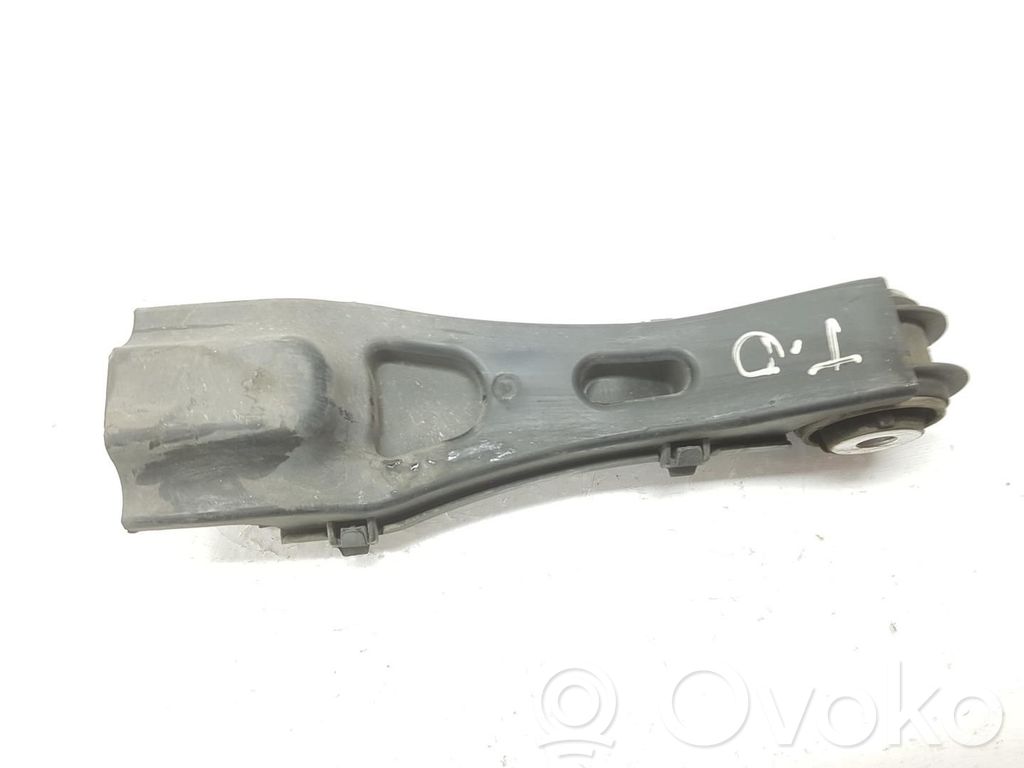 Mercedes-Benz CLA C117 X117 W117 Braccio di controllo sospensione posteriore