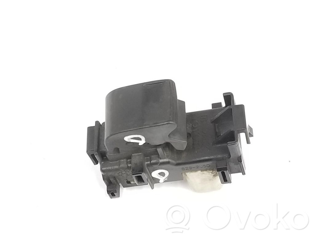 Toyota RAV 4 (XA30) Interruttore di controllo dell’alzacristalli elettrico