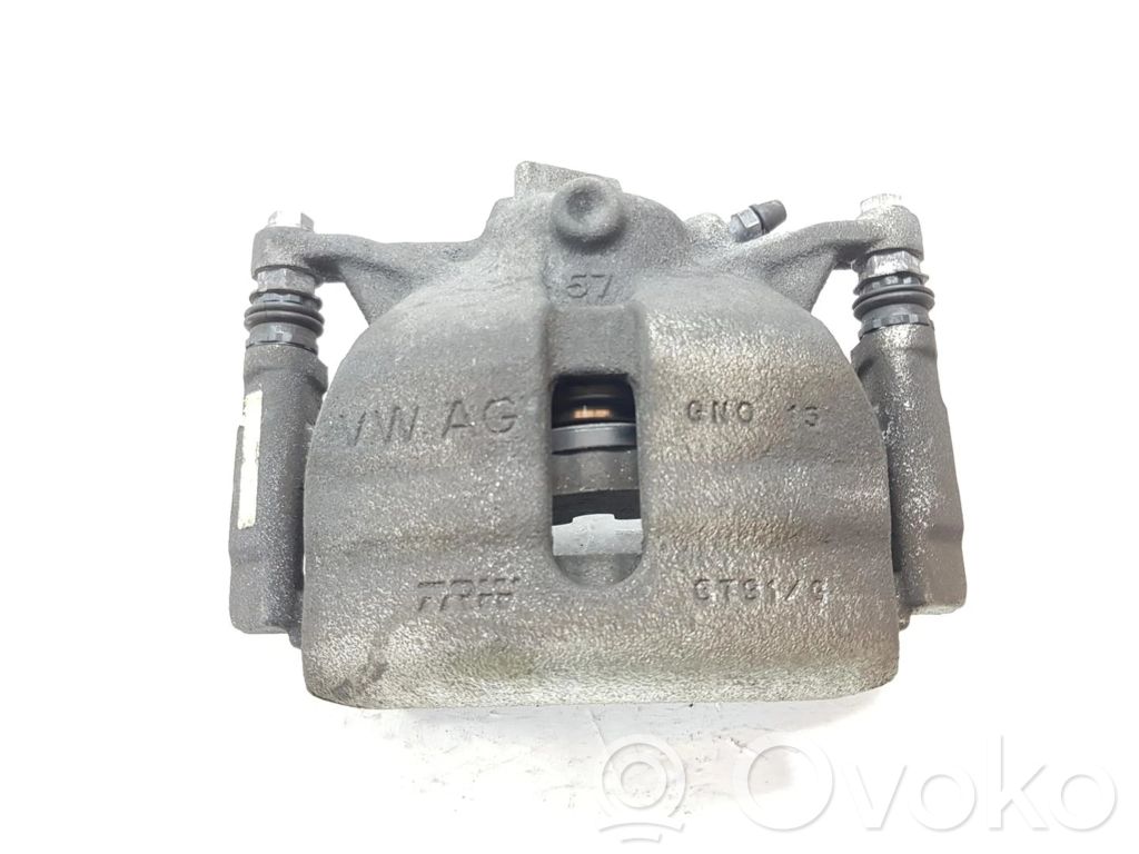 Bremssattel vorne   8V0615123,8V0615123