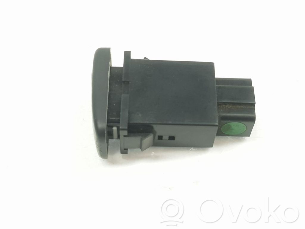 Mitsubishi Pajero Other switches/knobs/shifts 