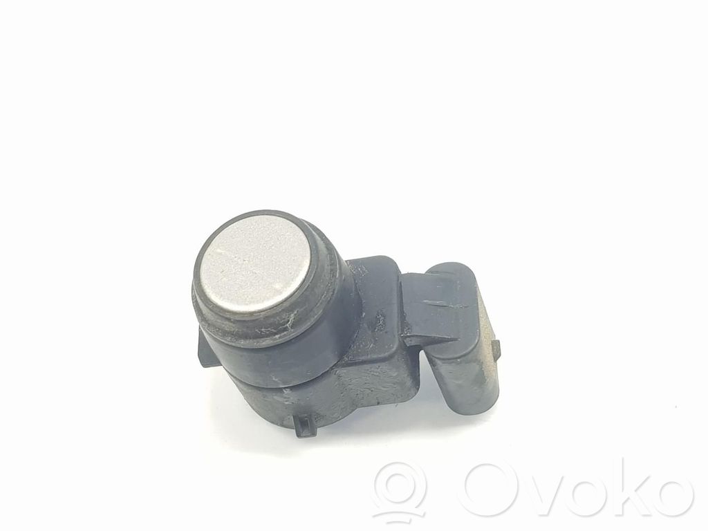 BMW 1 E82 E88 Front parking sensor holder (PDC) 
