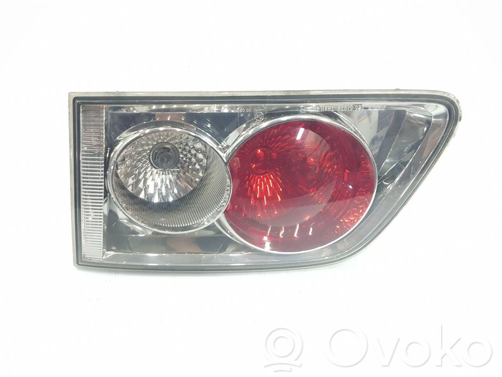 Mazda 6 Lampy tylnej klapy bagażnika 