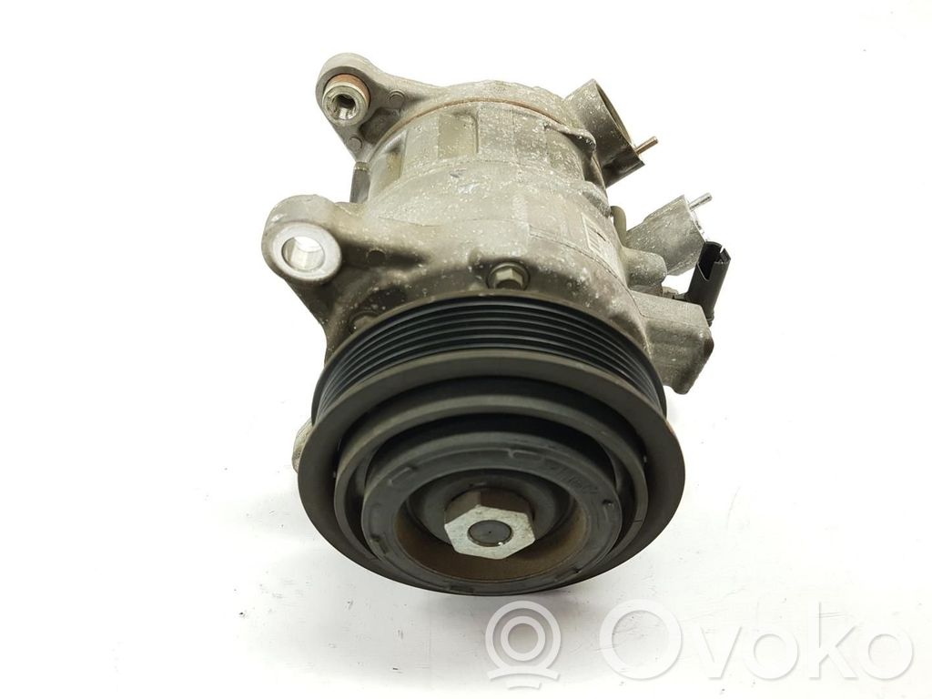 BMW 4 F32 F33 Compressore aria condizionata (A/C) (pompa)