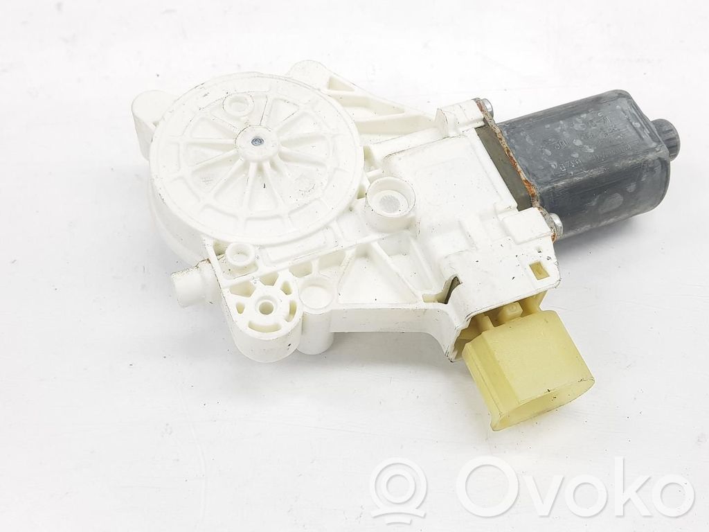 BMW 4 F32 F33 Fensterhebermotor Tür vorne 