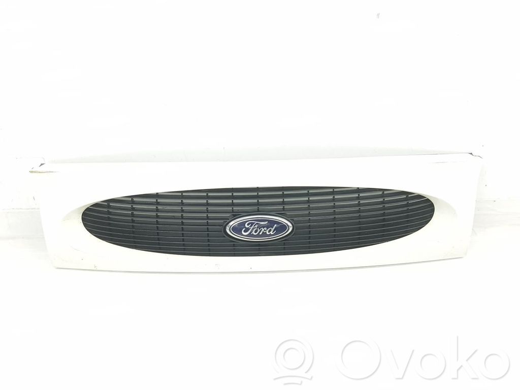 Ford Fiesta Rejilla delantera 