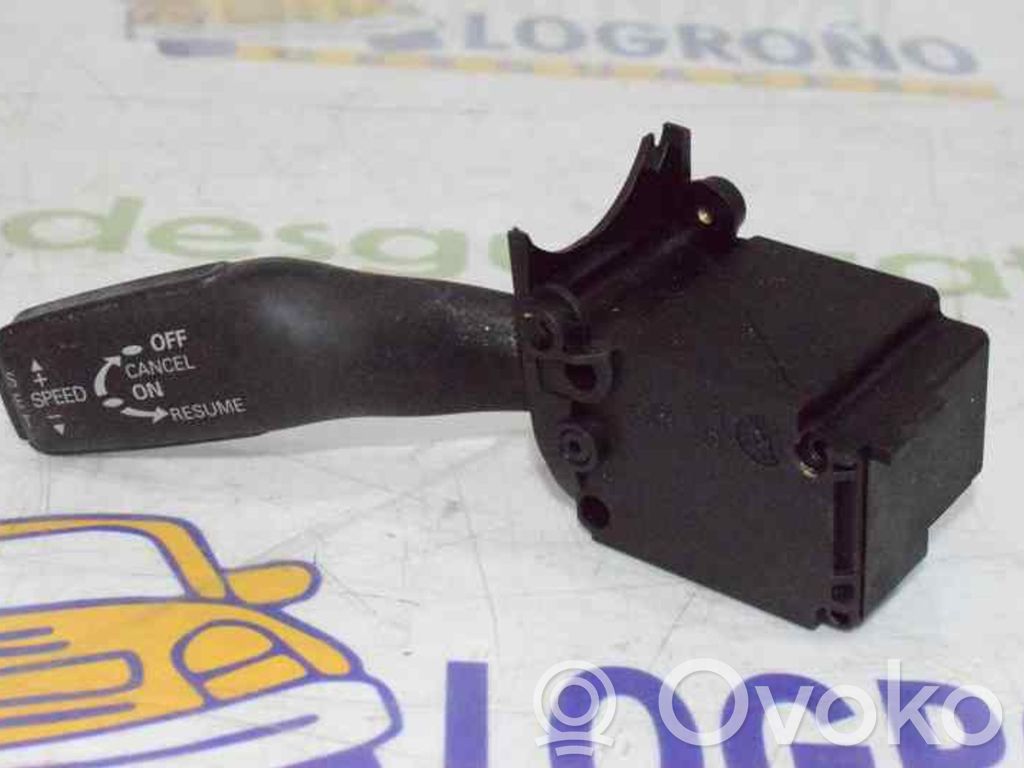 Boutons / interrupteurs volant   4E0953521,4E09535214PK