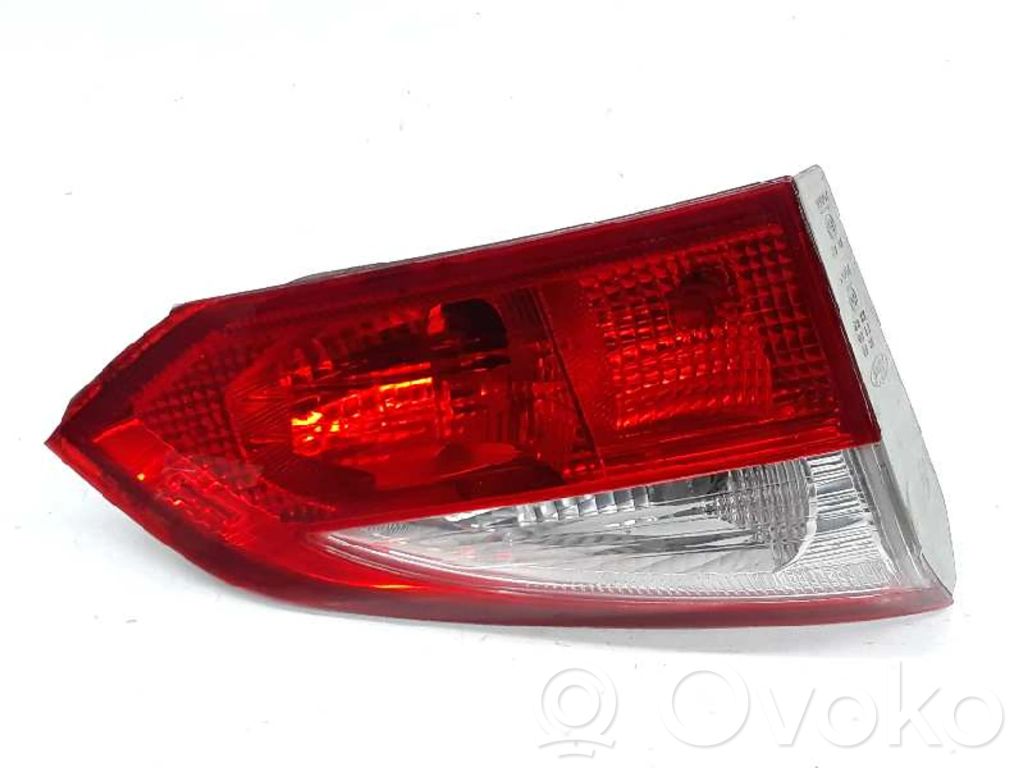 Ford Focus Tailgate rear/tail lights 