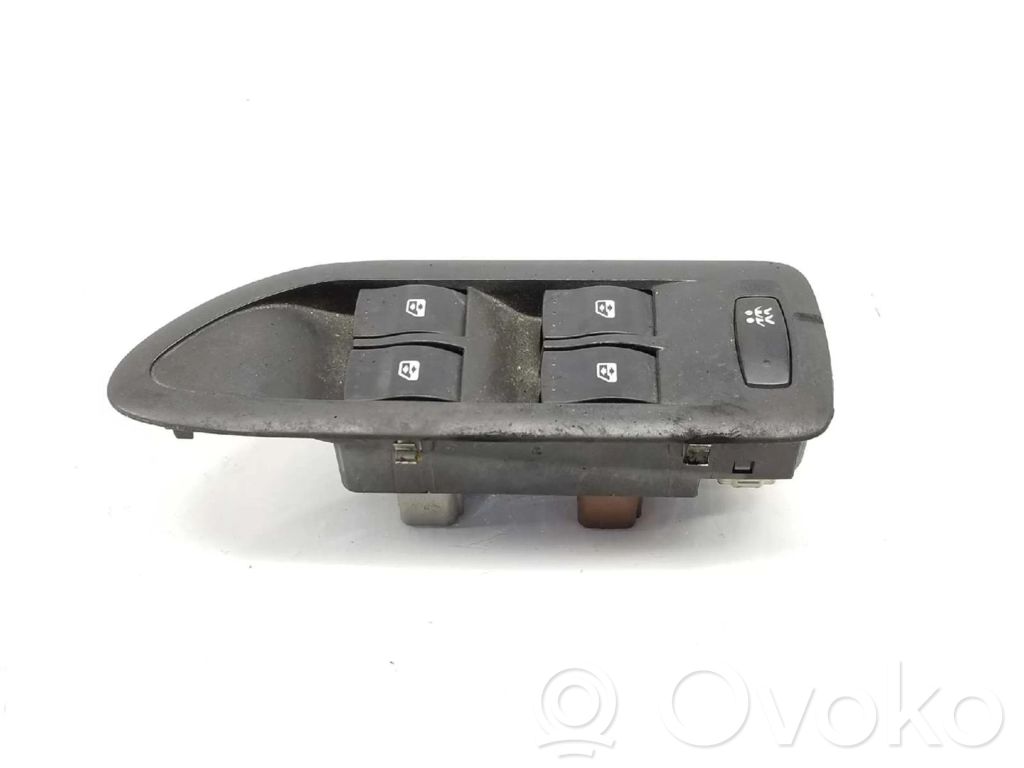 Renault Laguna II Comutator comandă geamuri electrice 