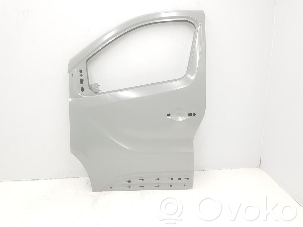 Puerta delantera   801015773R,801015773R,801015773R