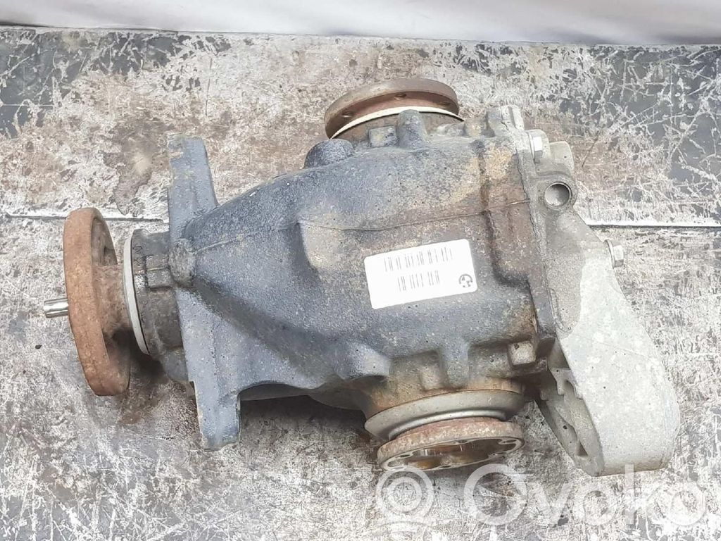 BMW 1 E81 E87 Galinis reduktorius 