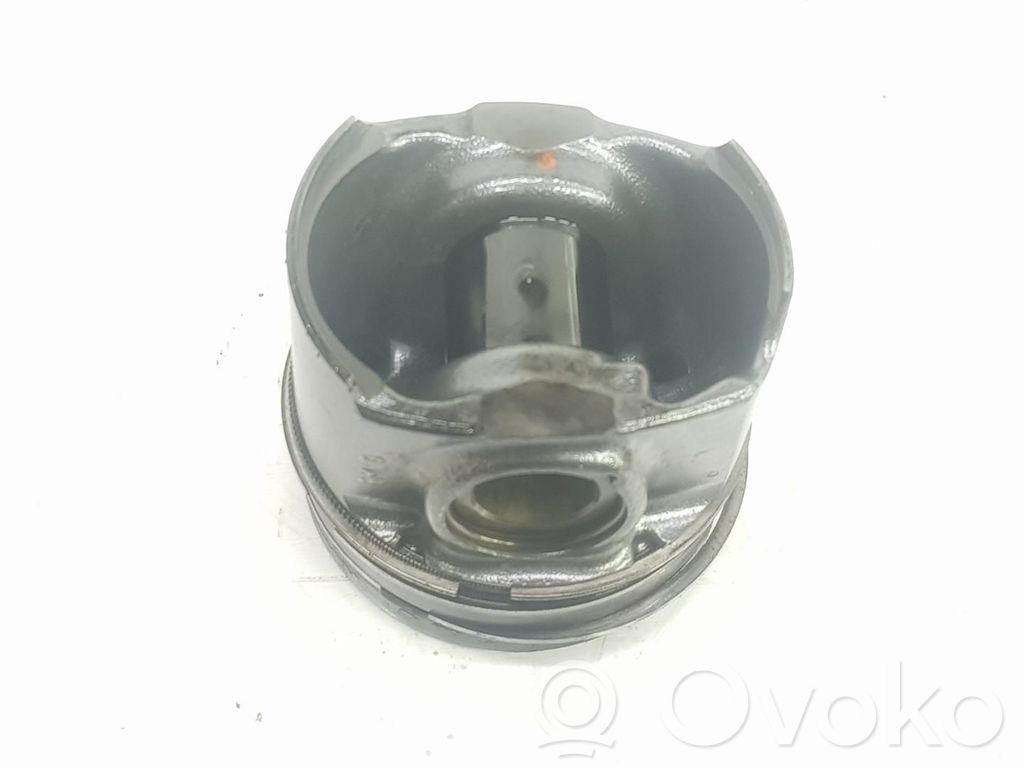 Peugeot 508 Piston 