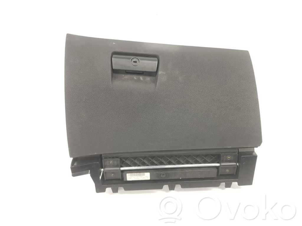 BMW 3 E90 E91 Glove box 