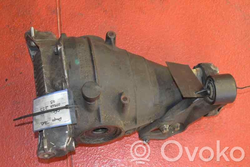 Opel Omega B1 Aizmugurējais reduktors 