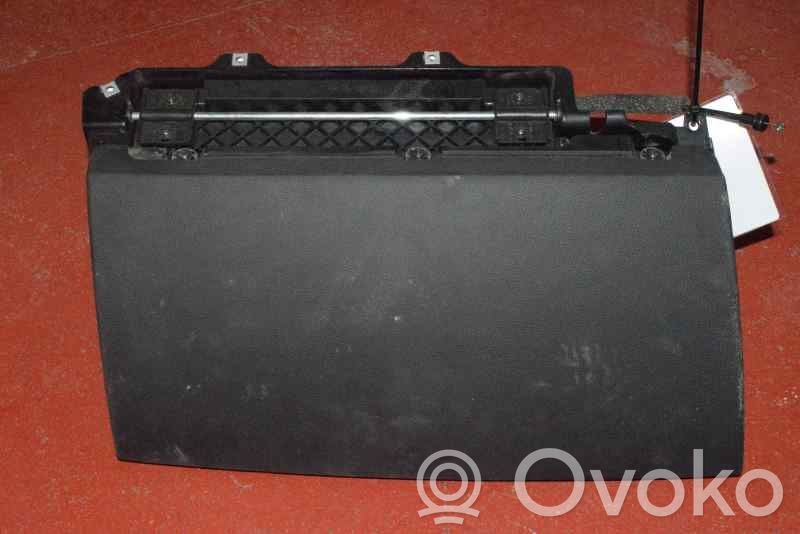 BMW 1 E81 E87 Glove box 