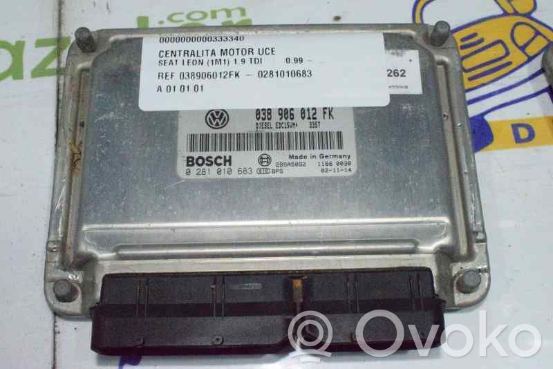 Unidad de control/módulo del motor   038906012FK,2222DLEDC15VM3357