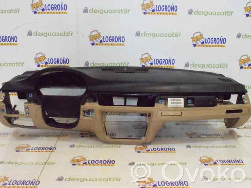 BMW 3 E90 E91 Dashboard 