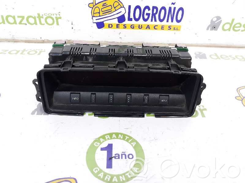 Mitsubishi Montero Monitor/display/piccolo schermo 