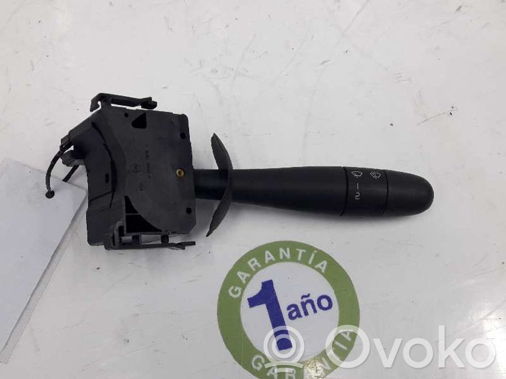 Opel Vivaro Wiper control stalk 