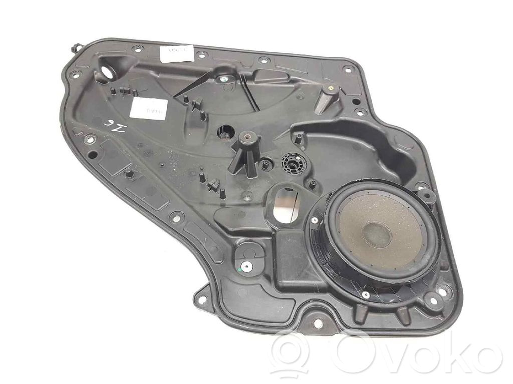 Volkswagen Golf V Regulador manual de la ventanilla trasera 