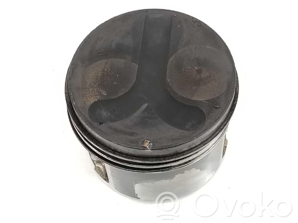 Pistón   120100W820,120100W820