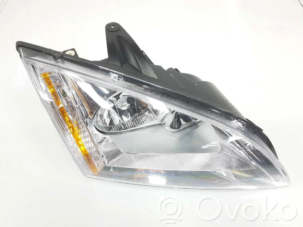 Ford Focus Headlight/headlamp 