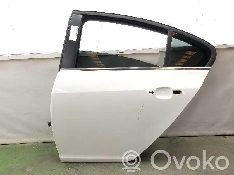 Opel Insignia A Takaovi 